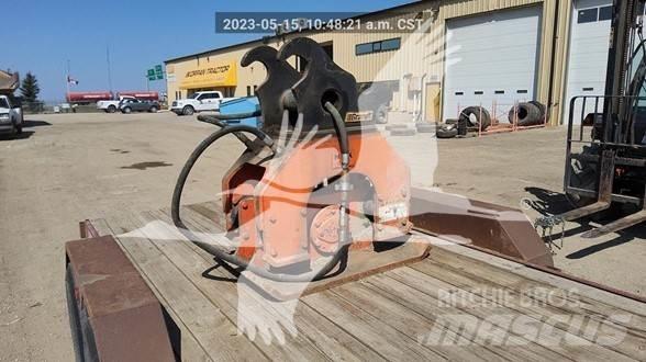 NPK C8C C8100 Plate Compactors