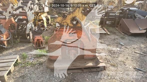 NPK C8C C8100 Plate Compactors