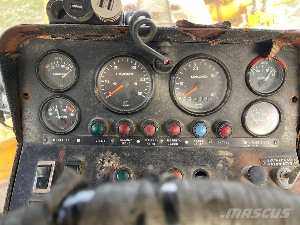 Lokomo AH 172 Motor Graders