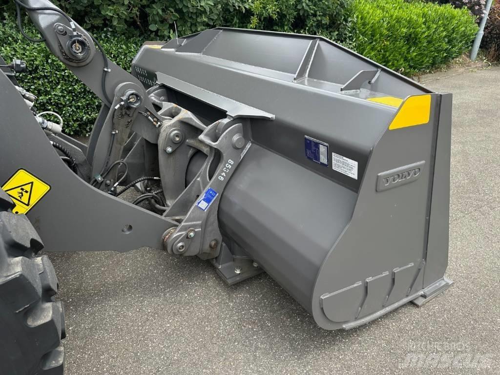 Volvo L 90 H Wheel Loaders