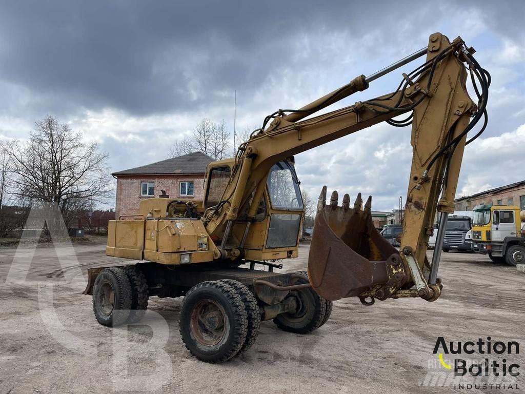 Atlas 1204 Wheeled Excavators