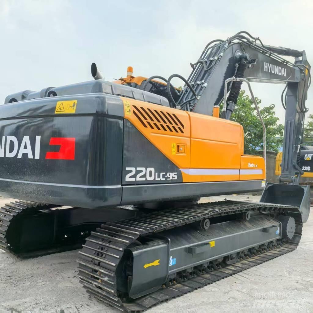 Hyundai R220LC-9S Mini excavators  7t - 12t