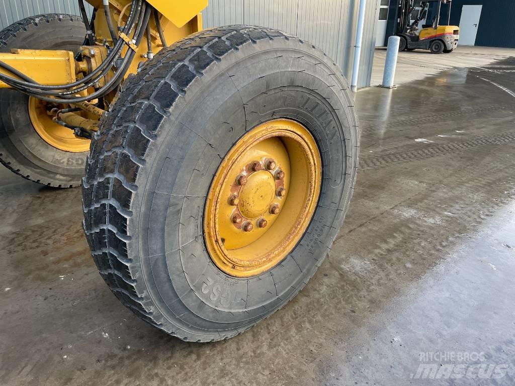 CAT 160M (140) Motor Graders