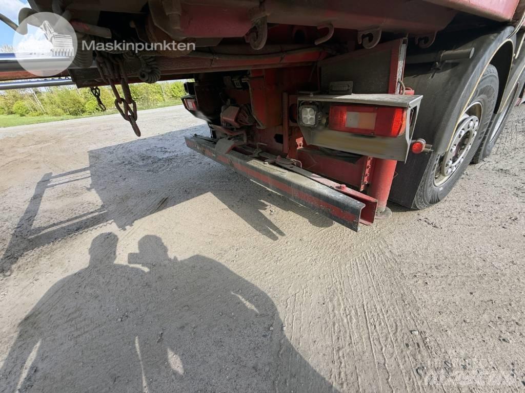 Volvo FM 460 Boom / Crane / Bucket Trucks