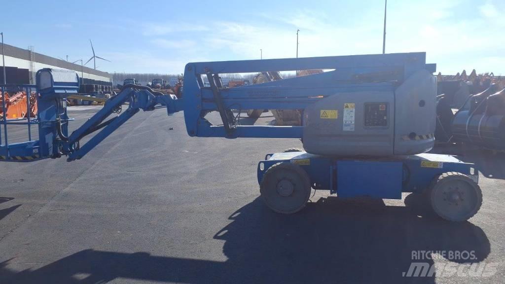 GENIE Z-40/23N RJ Articulated boom lifts