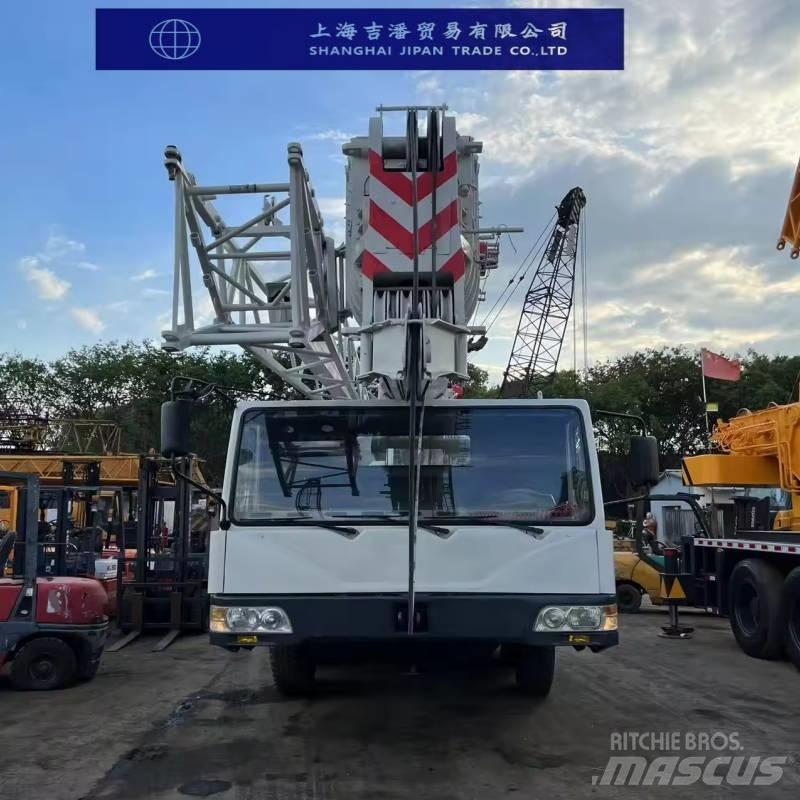 Zoomlion QY 70 V Mobile and all terrain cranes