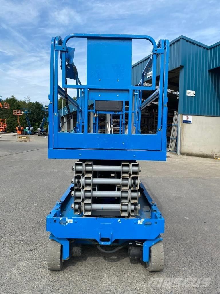 Genie GS 3246 Scissor Lifts