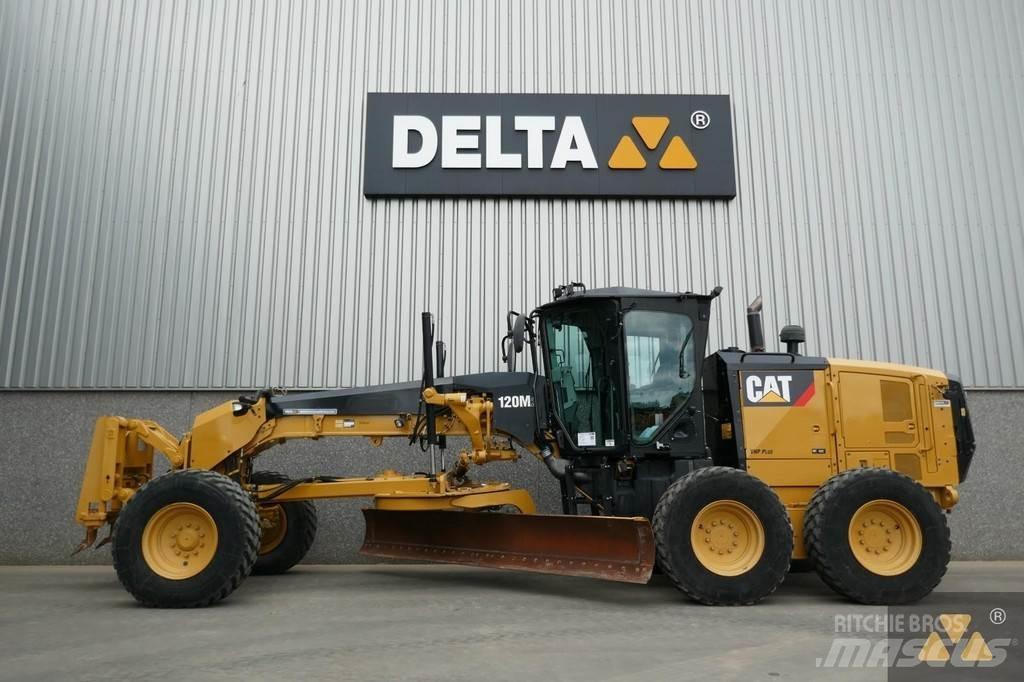 CAT 120M2 Motor Graders