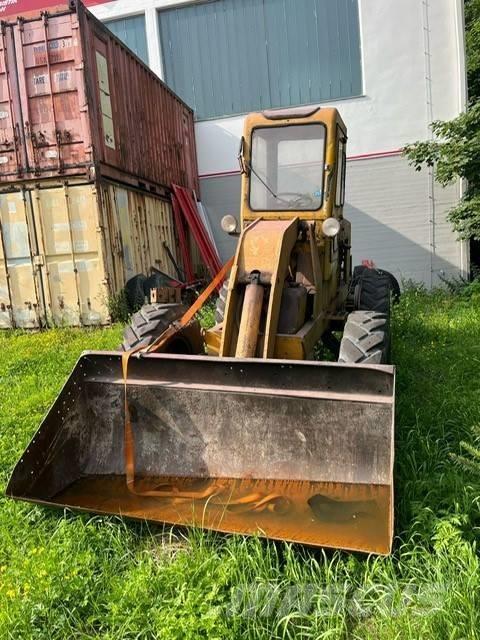 Clark Radlader Wheel Loaders