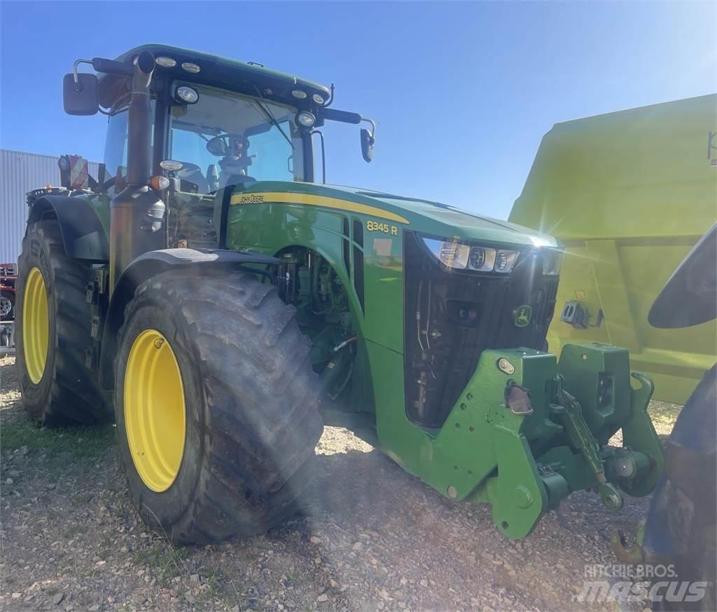 John Deere 8345 R Tractors