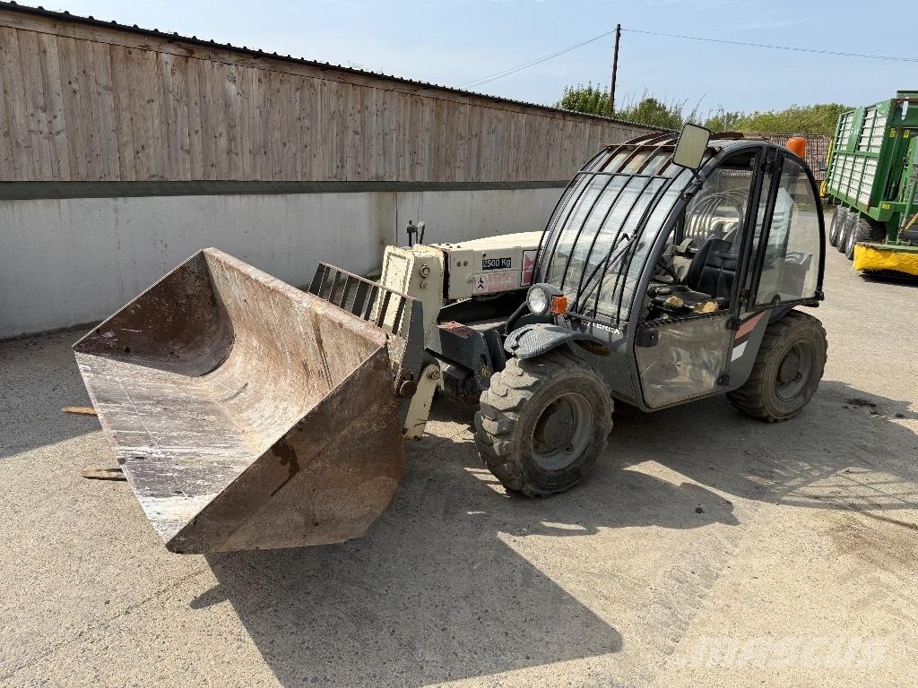 Terex 2506 Telescopic Handlers