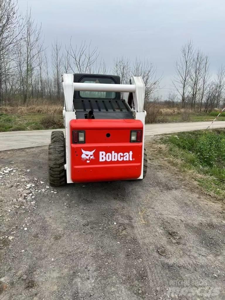 Bobcat S 300 Skid Steer Loaders