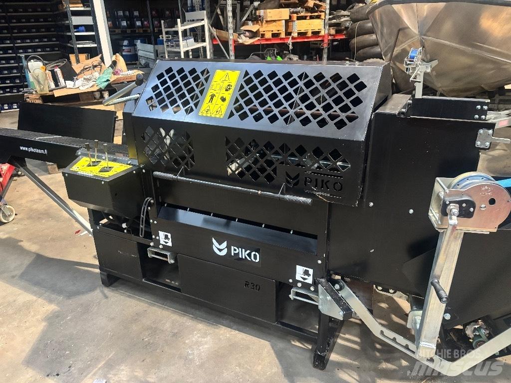 Piko R30 klapikone Slasher Saws