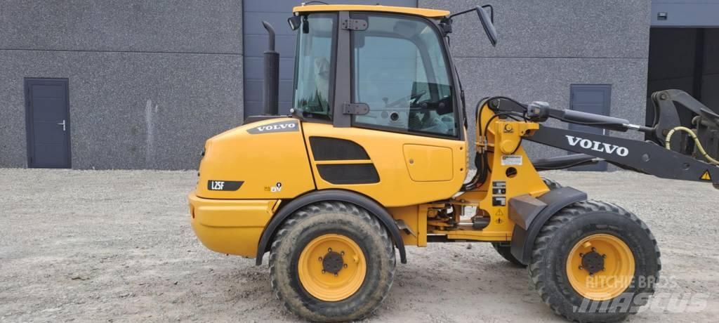 Volvo L 25 F Wheel Loaders