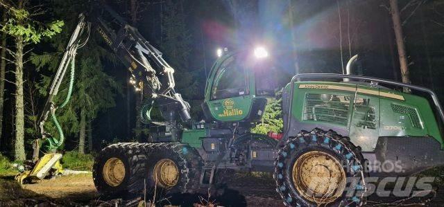 John Deere 1270G Harvesters