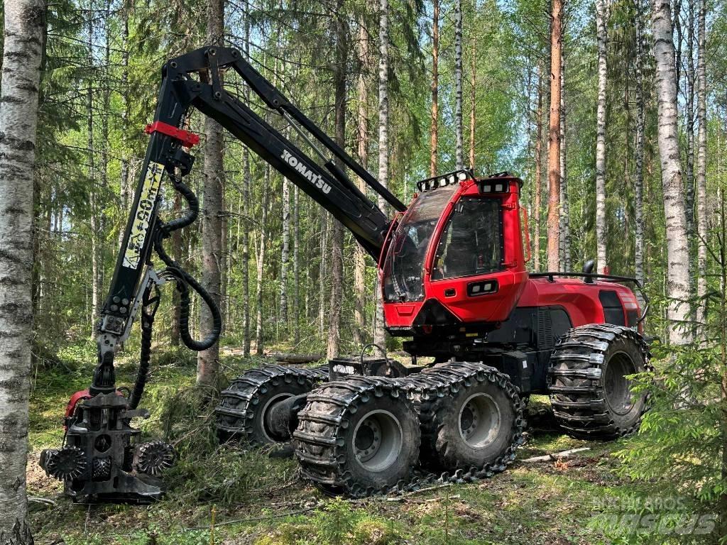 Komatsu 911 Harvesters