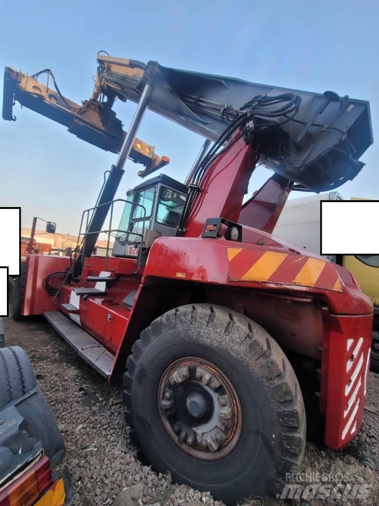 Kalmar DRF 450-60 S5 Reach Stackers