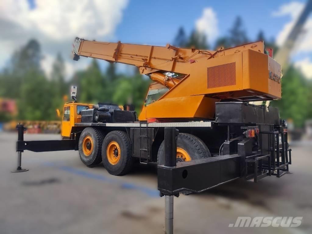 Kato KA 400 E Mobile and all terrain cranes