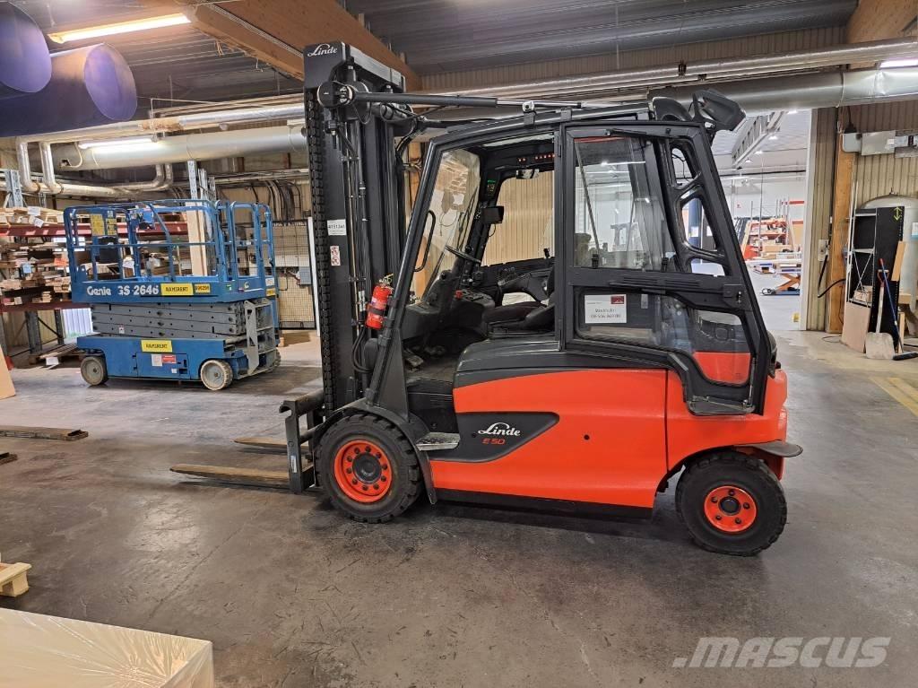Linde E50HL-01 Electric Forklifts