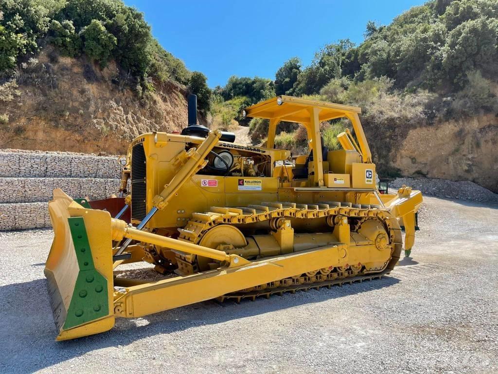 CAT D 9 G Crawler dozers