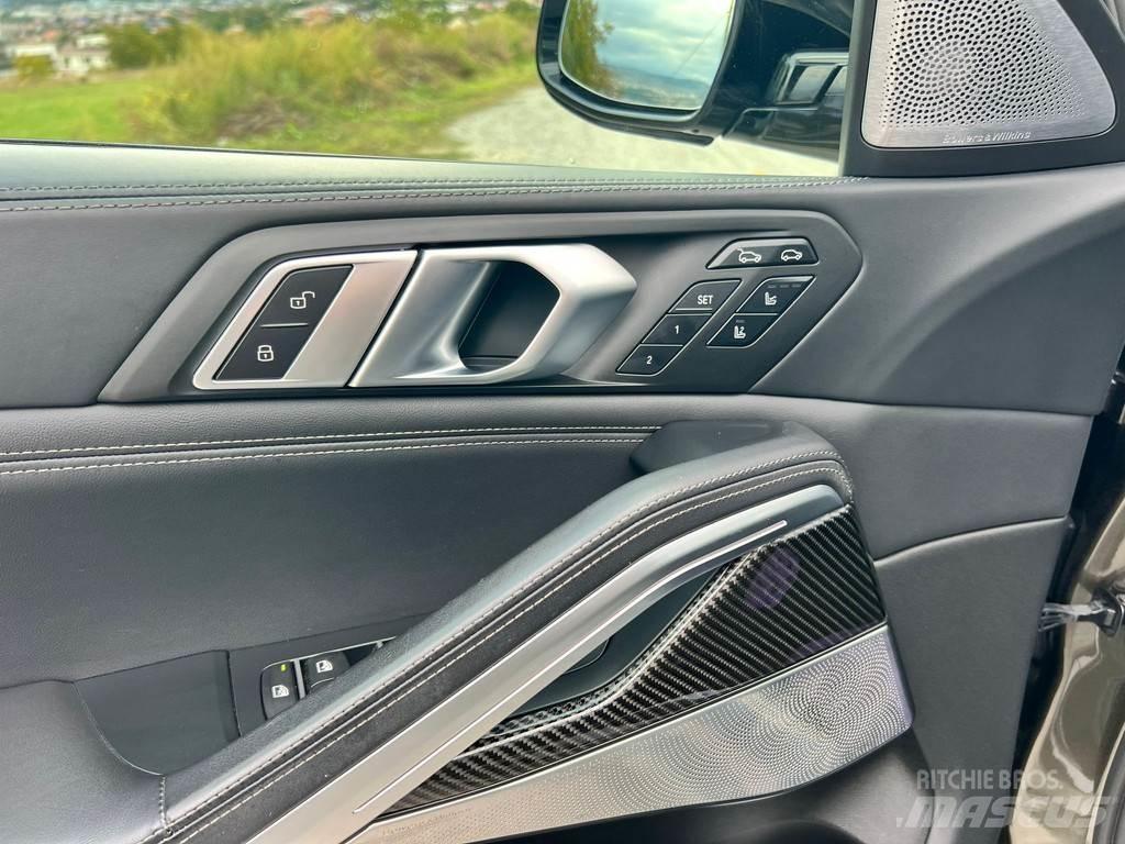 BMW X6 X6M50D Automobiles / SUVS