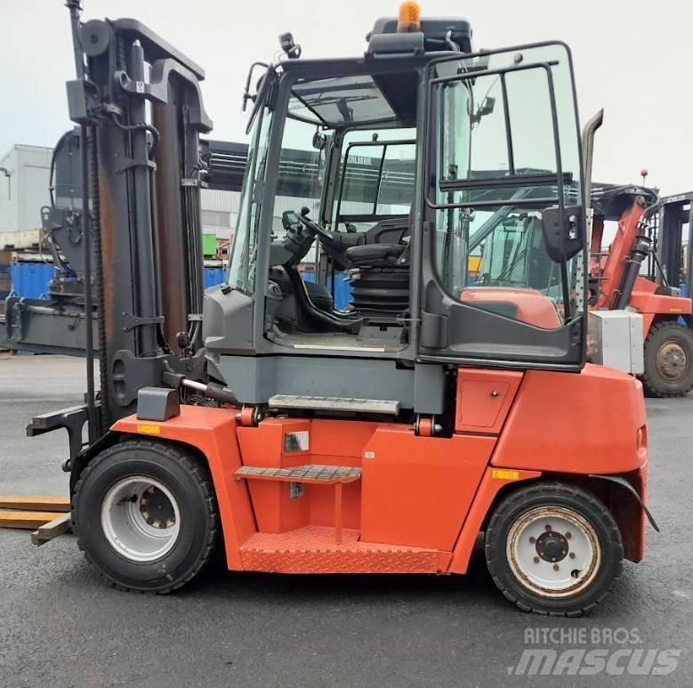 Kalmar DCG55-6 Diesel Forklifts