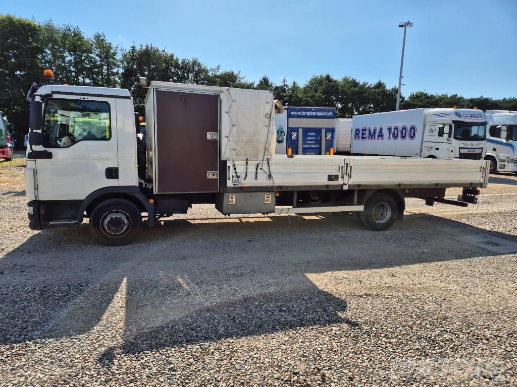 MAN TGL 12.250 Flatbed Trucks