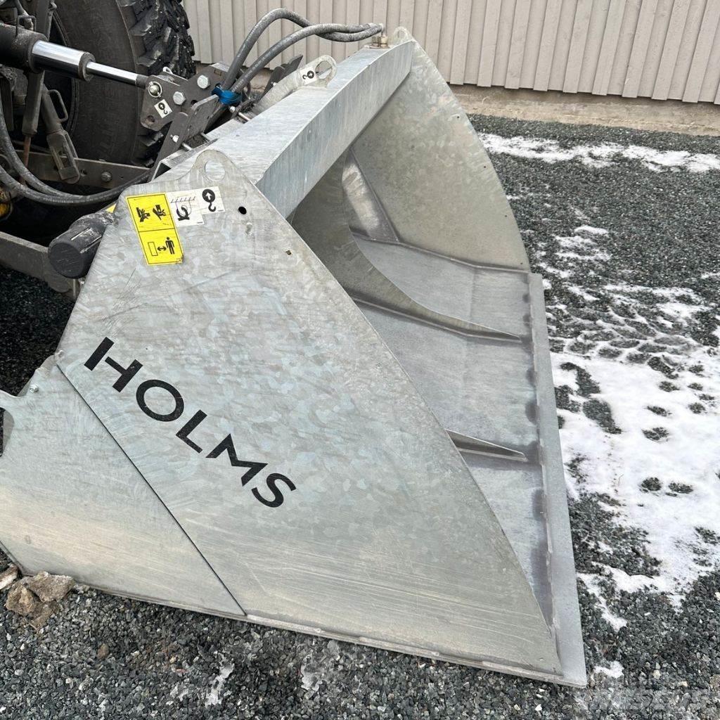 Holms SB 16 Sand And Salt Spreaders