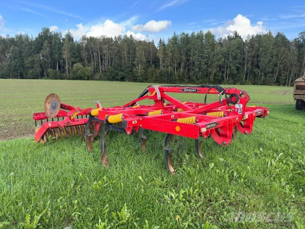 Väderstad Cultus350 Cultivators