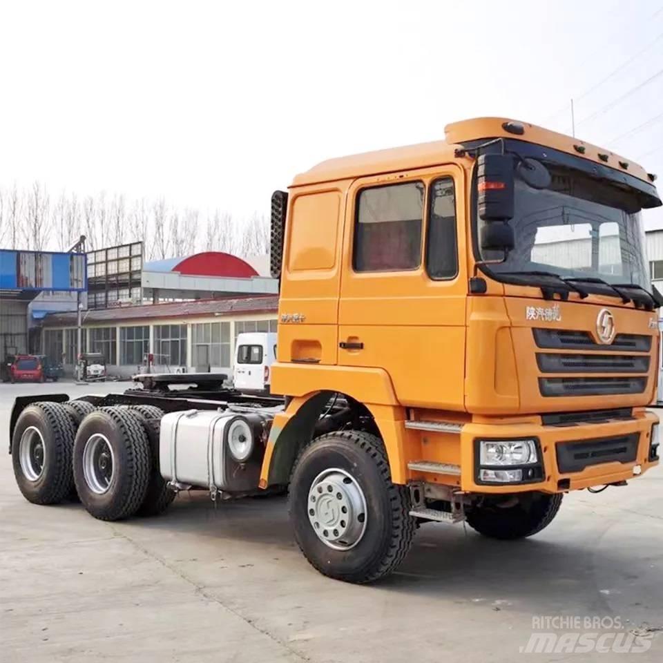 Shacman F3000 6X4 Conventional Trucks / Tractor Trucks
