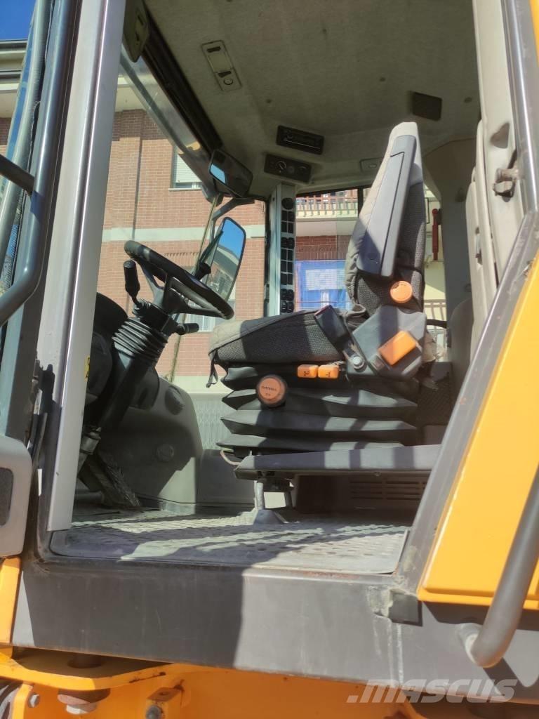 Volvo L 70 F Wheel Loaders