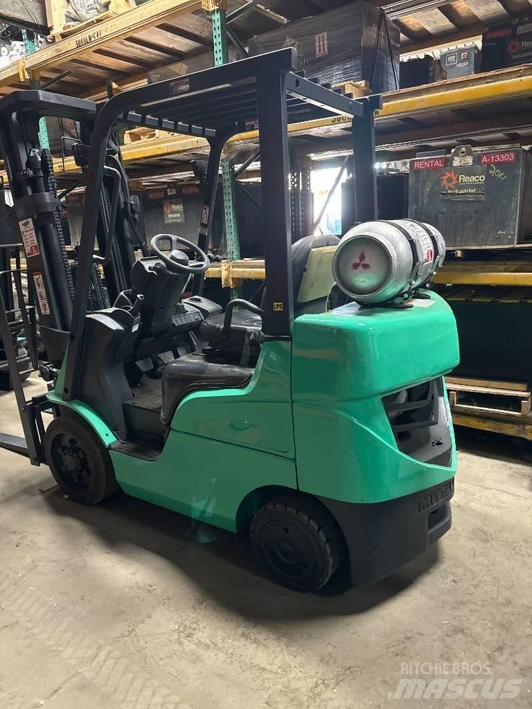 Mitsubishi FGC25N Misc Forklifts