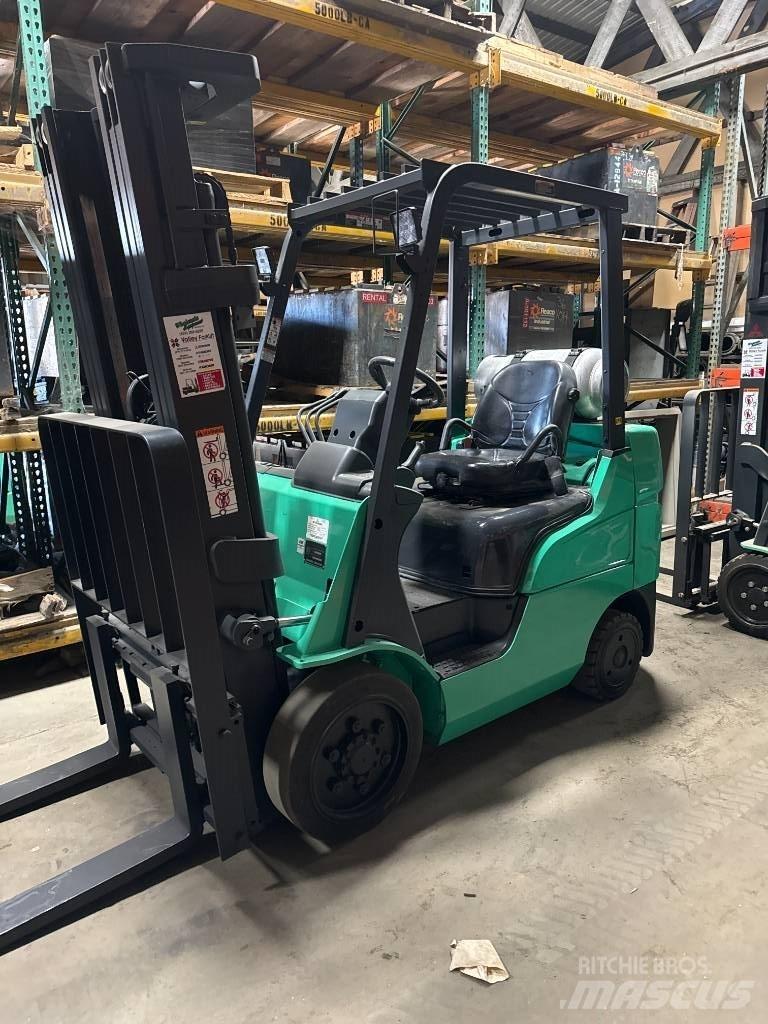 Mitsubishi FGC25N Misc Forklifts