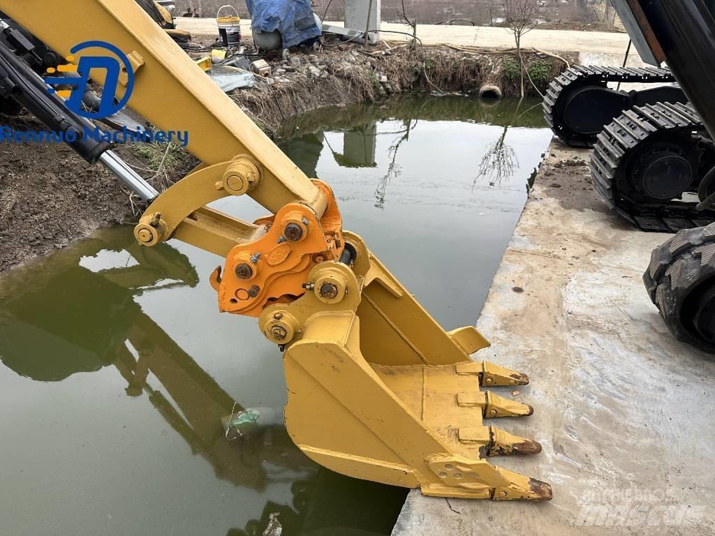 CAT 303 CR Mini Excavators <7t (Mini Diggers)