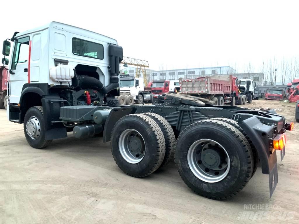 Howo 420 6x4 Conventional Trucks / Tractor Trucks