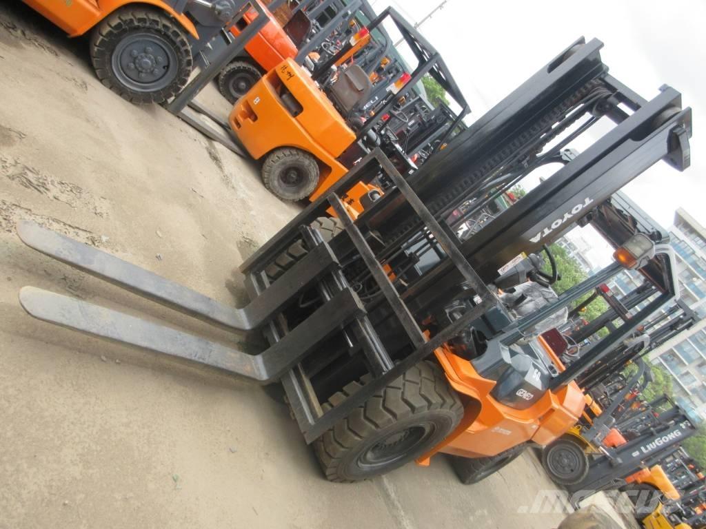 Toyota FD 30 Diesel Forklifts