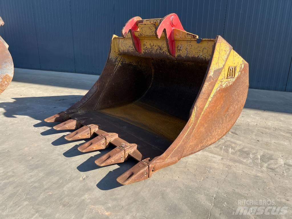 OilQuick OQ65 Buckets