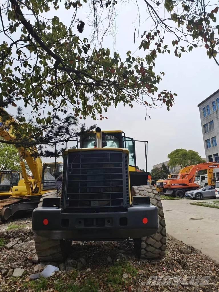 Komatsu WA 470-6 Wheel Loaders