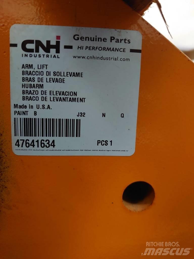 CASE 821G Booms and dippers