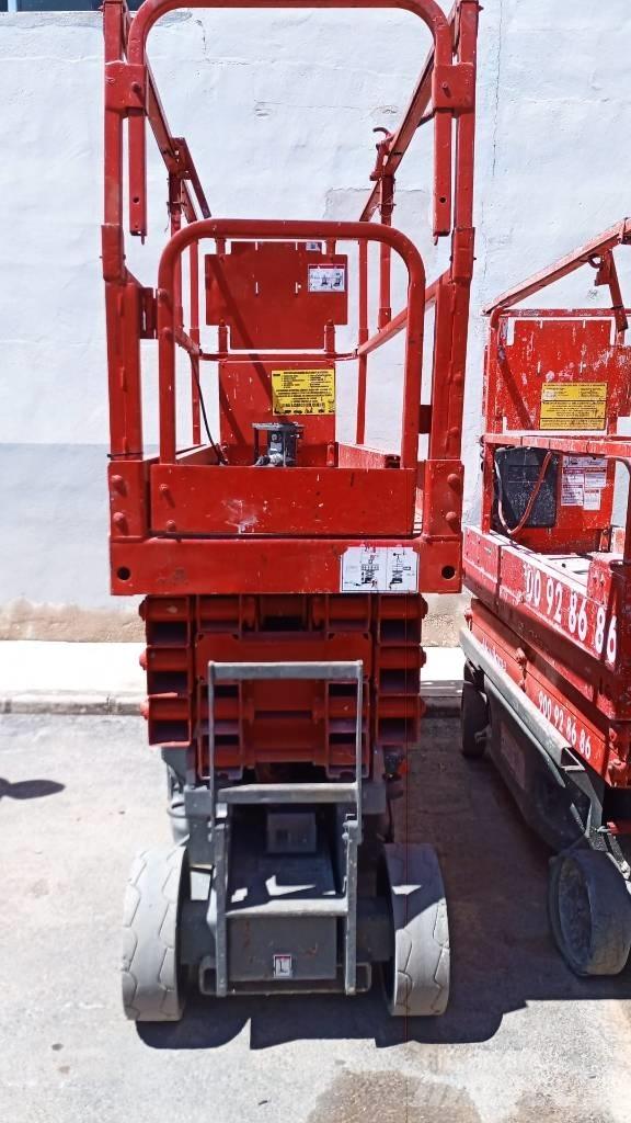 JLG 2630 ES Scissor Lifts