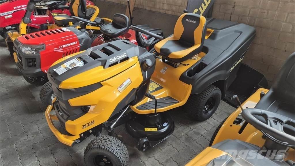 Cub Cadet XT2 PR95 Greens mowers