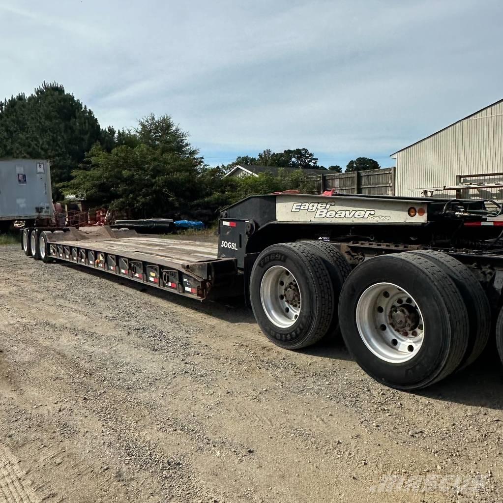 Eager Beaver 50GSL/ 3 Lowboy trailer