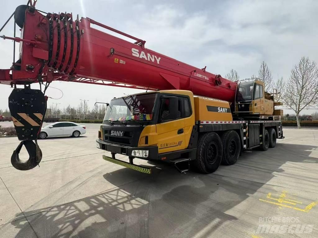 Sany STC 800 Mobile and all terrain cranes