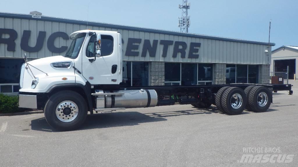 Freightliner 114 SD Cab & Chassis Trucks