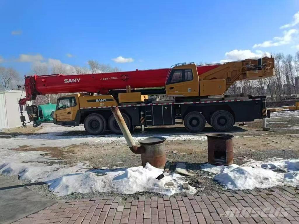 Sany stc900 Mobile and all terrain cranes