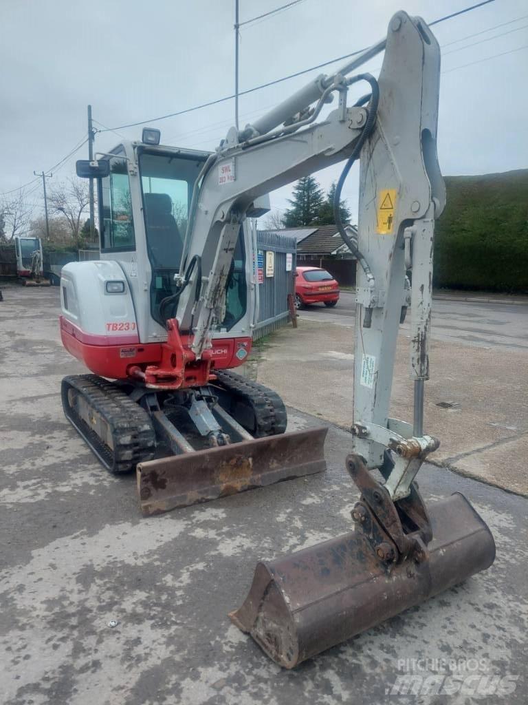 Takeuchi TB 230 Mini Excavators <7t (Mini Diggers)