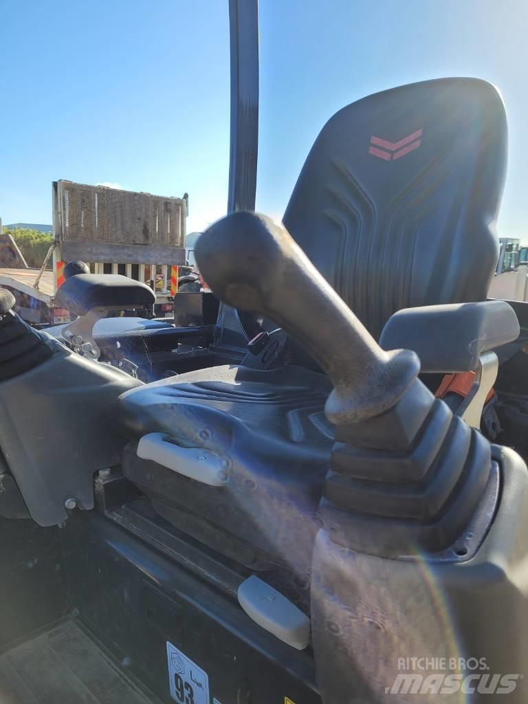 Yanmar Vio 27 Mini Excavators <7t (Mini Diggers)