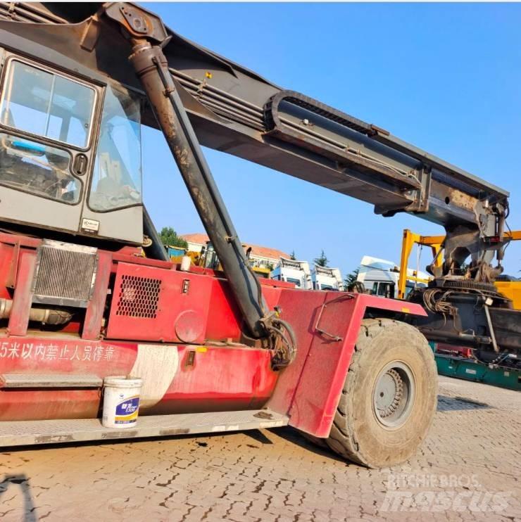 Kalmar DRD 450 Reach Stackers