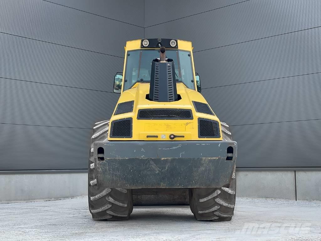 Bomag BW 216 DH-4i Single drum rollers