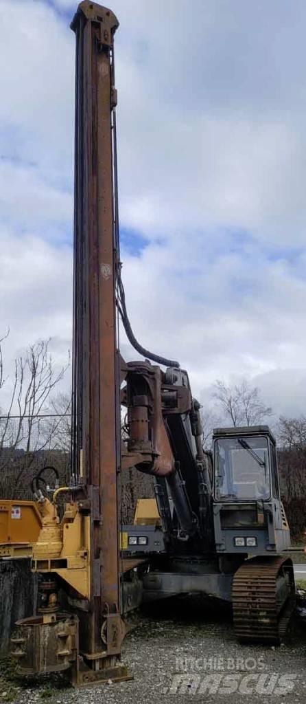 O&K RH 12 Heavy Drills